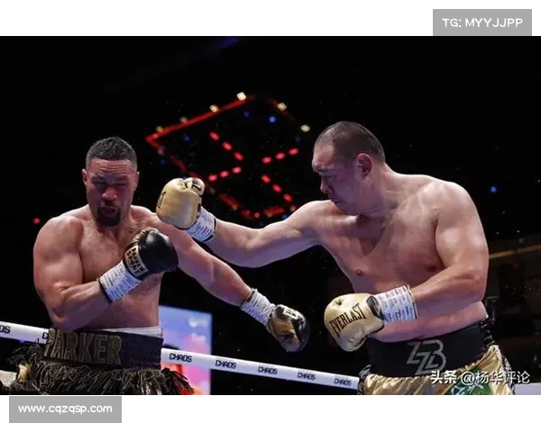 拳击场上的兄弟情深：小拳王们如何在竞争中保持团结与友谊